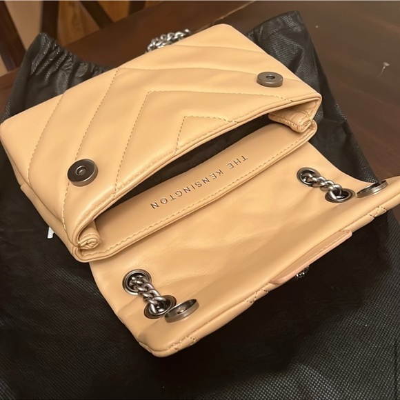 Kurt Geiger London Women's Mini Kensington Quilted Leather Crossbody Bag - Picture 8 of 9